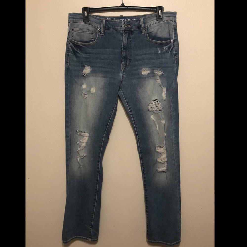 Arizona Jean Company | Distressed Skinny Jeans